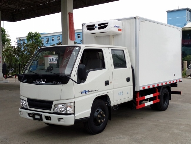 江鈴順達(dá)雙排冷藏車-廂長(zhǎng)3.3米