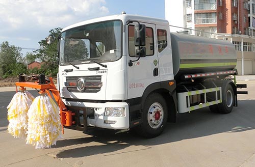  清洗車 護(hù)欄清洗車的分類和優(yōu)勢(shì)講解