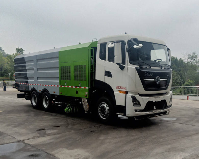 六月！暢銷款東風天錦掃路車備受市政環(huán)衛(wèi)青睞