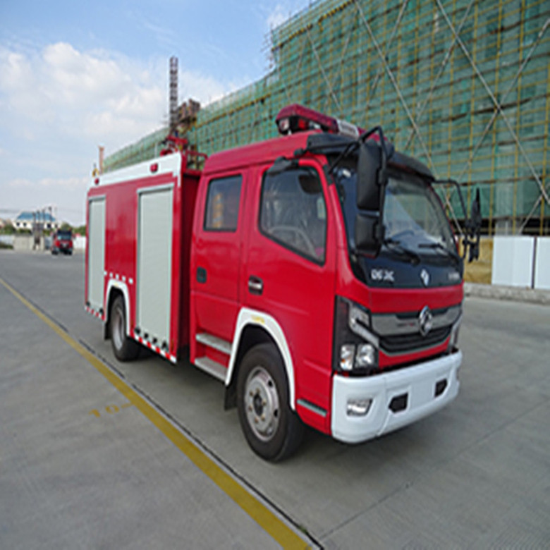 東風(fēng)5噸消防車深受用戶好評(píng)！