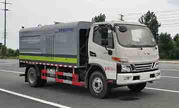 1618455657336508.jpg CL5090GQX6HL型護欄清洗車1.jpg